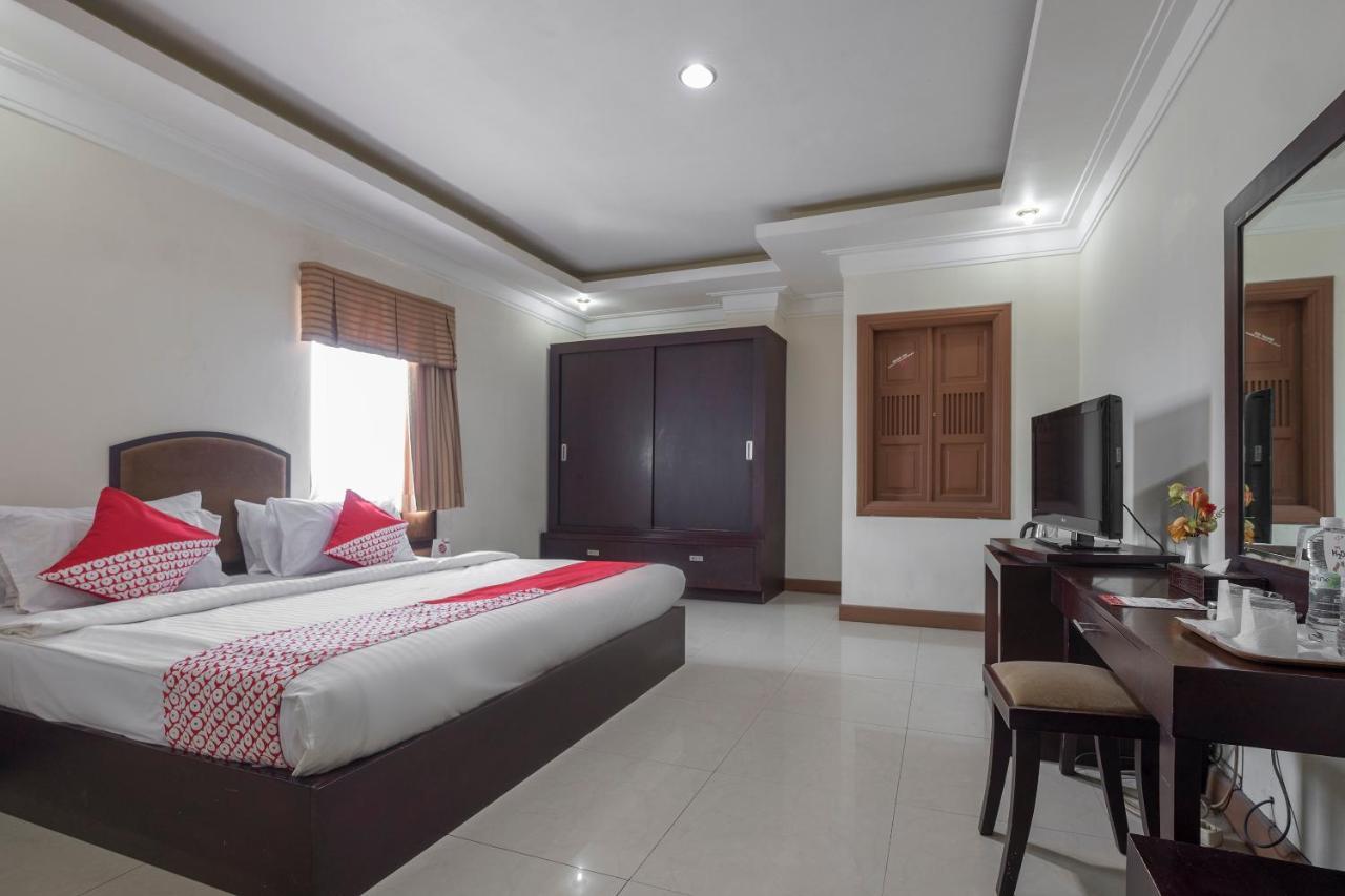 Oyo 1114 Hotel Denpasar Macáçar Exterior foto